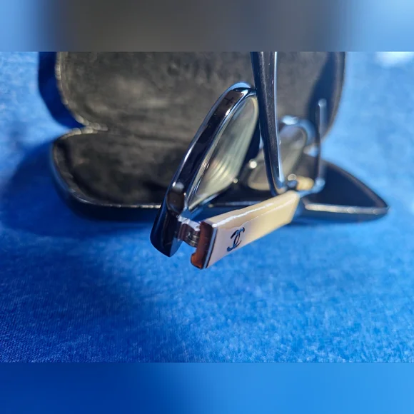 CHANEL glasses in black and cream W Quilted Lambskin Black Leather Case VINTAGE - Picture 10 of 16